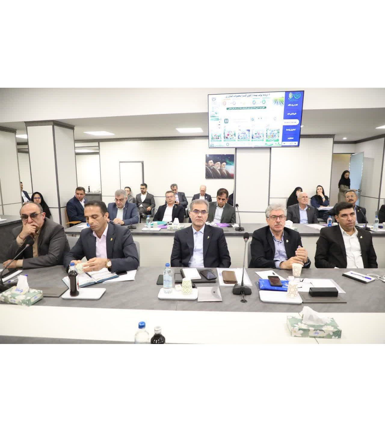 تغییر مسیر تحقیقات کشاورزی از «تولید دانش» به «توسعه فناوری و حل مسائل»
