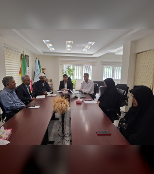 نشست شورای فرهنگی با محوریت ترویج و توسعه فرهنگ نماز در مرکز