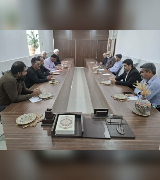 سرپرست مرکز تحقیقات و آموزش کشاورزی جنوب کرمان در نشست هماهنگی بیست و هفتمین یادواره شهدای شهر علی‌آباد، حضور یافت