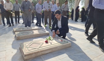 گلباران قبور شهدا و تجدید میثاق با آرمان شهدا