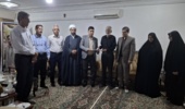 دیدار سرپرست مرکز تحقیقات و آموزش کشاورزی جنوب کرمان با خانواده شهید محمدعلی شهدادنژاد