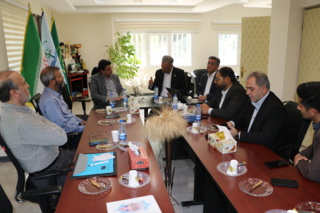 نشست تخصصی با حضور عضو کمیسیون کشاورزی،آب و منابع طبیعی مجلس شورای اسلامی