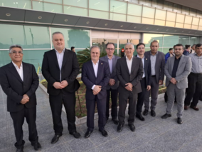 استقبال رسمی از معاون محترم وزیر و رئیس سازمان تحقیقات، آموزش و ترویج کشاورزی و هیئت همراه در فرودگاه بندرعباس